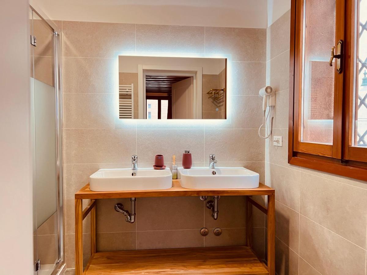 Venice Luxury Suites Zewnętrze zdjęcie