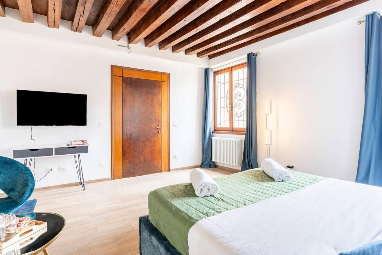 Venice Luxury Suites Zewnętrze zdjęcie